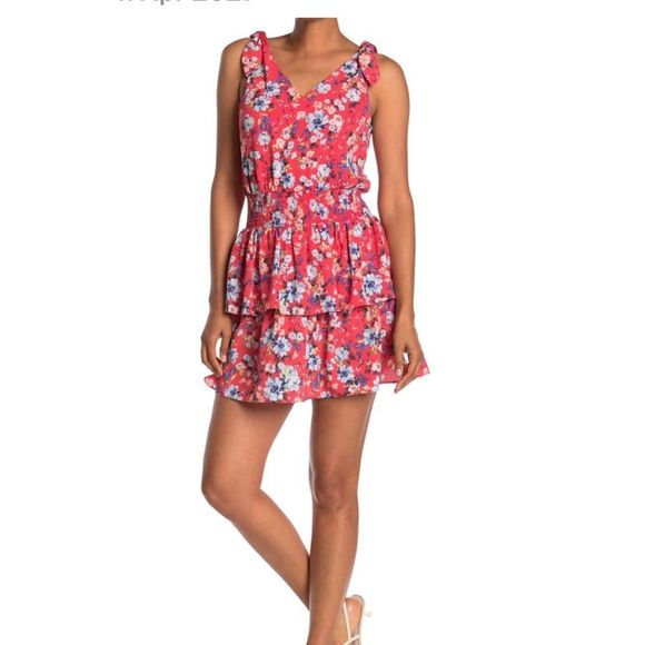 BCBGeneration Dresses & Skirts - NWT BCBGeneration Tie Shoulders Smocked Waist in Red Blossom Size 2